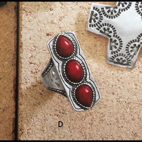 Silpada Sterling Silver Red Coral ‘Deep Sea’ Statement Ring - R3265 - Picture 4 of 11